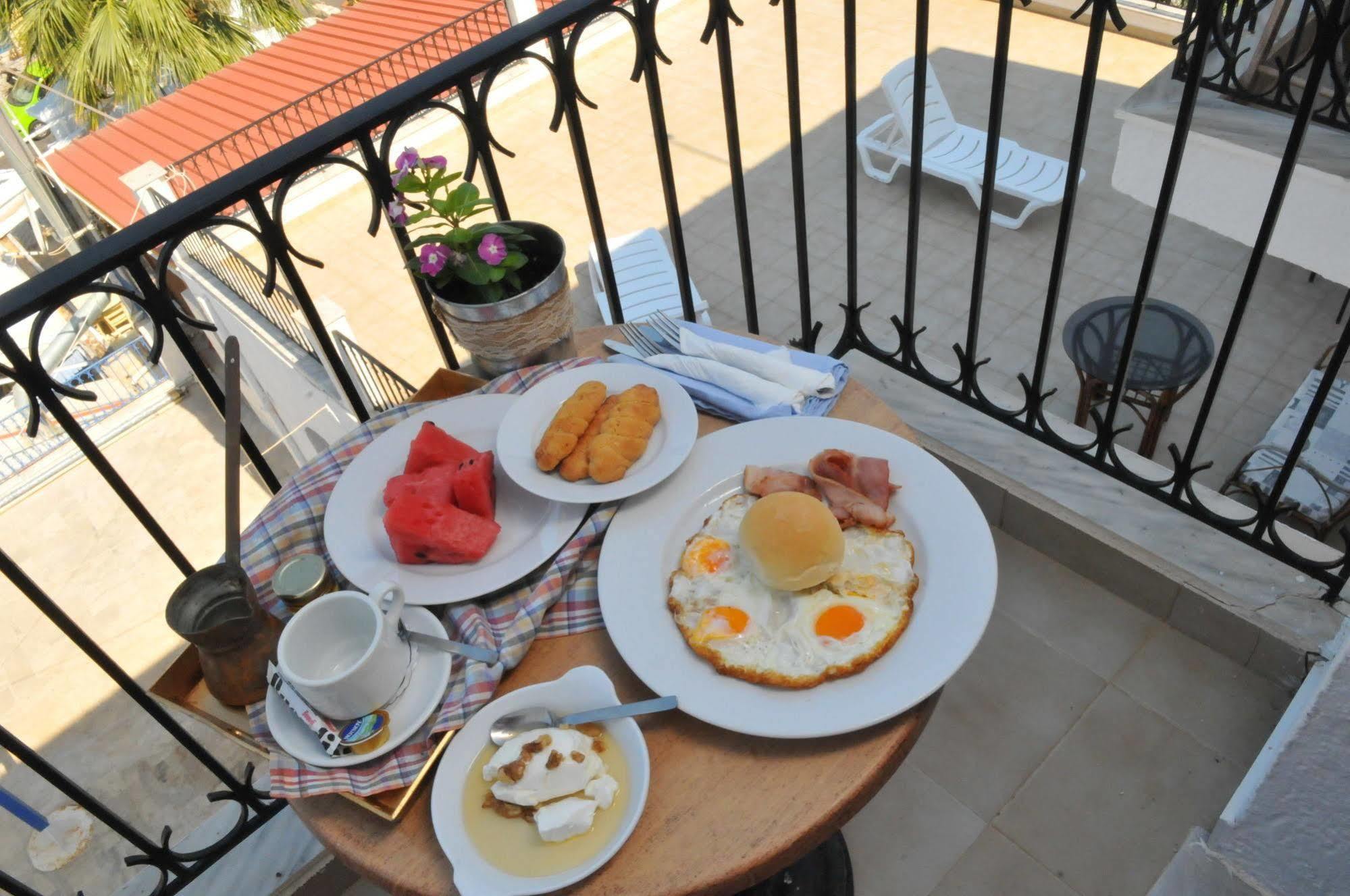 Vouros Palace Масути Екстериор снимка
